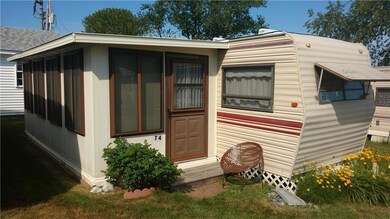 333 Long Sands Rd unit 4, York, ME 03909 - photo 3