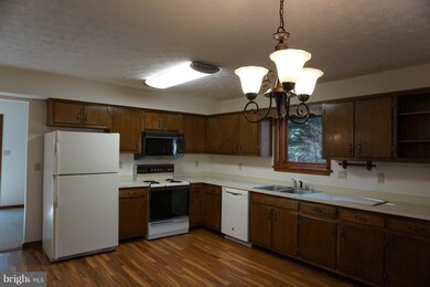 44525 White Pine Ct, California, MD 20619 - photo 7