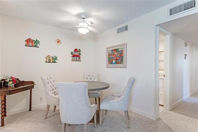 Central Gardens unit 318, Naples, FL 34102 - photo 5
