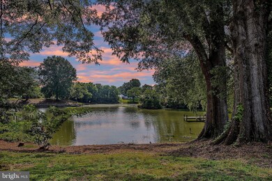 210 Lake Shore Dr, Colonial Beach, VA 22443 - photo 2