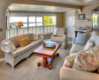 1923 Day Island Blvd W, University Place, WA 98466 - photo 2