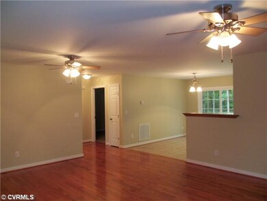 Kitchen - Kitchen open to great room