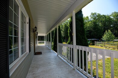 72 N Wolfeboro Rd, Wolfeboro, NH 03894 - photo 2