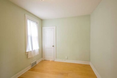 471 Chestnut St, Batavia, IL 60510 - photo 7