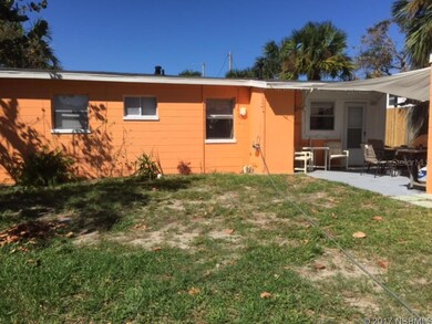 839 E 9th Ave, New Smyrna Beach, FL 32169 - photo 2