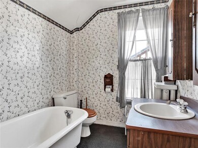 104 W Bertsch St, Lansford, PA 18232 - photo 5