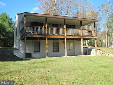 66 Cabin Point Ln, Sugar Grove, WV 26815 - photo 2