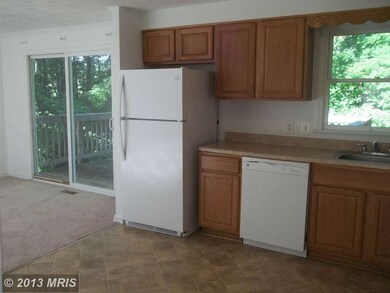 5082 Courtneys Corner Rd, Sumerduck, VA 22742 - photo 5