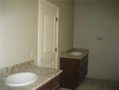 Master Bath/Spa.