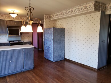 1529 Canyon Run Rd, Naperville, IL 60565 - photo 2