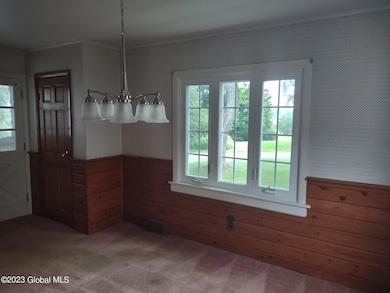 107 Mckinley Ave, Johnstown, NY 12095 - photo 3