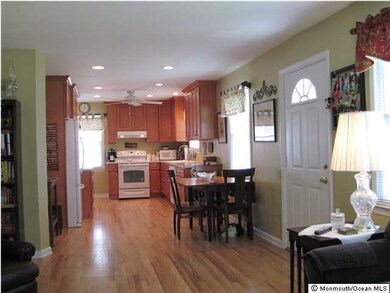 10 Farmer Dr, Allentown, NJ 08501 - photo 5