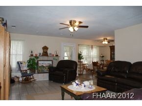 291 County Road 4881, Copperas Cove, TX 76522 - photo 2