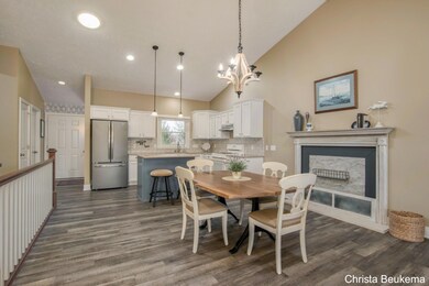 Kitchen/Dining