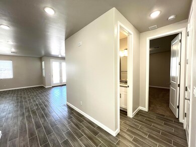 13741 Reid Rd, El Paso, TX 79928 - photo 3