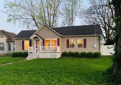 309 E Hale St, Spring Hill, KS 66083 - photo 2