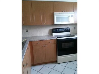 4365 W 12th Ln unit 7B, Hialeah, FL 33012 - photo 5