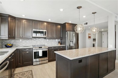 Creciente unit 922, Fort Myers Beach, FL 33931 - photo 7