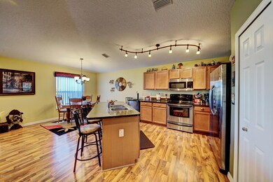 Kitchen with Breakfast Bar