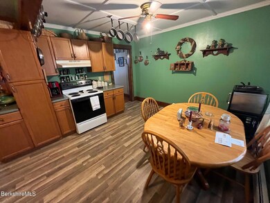 Kitch-Din-B