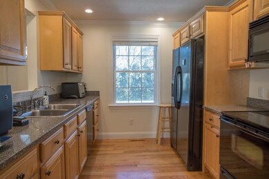8 Hockanum Rd unit 5, Northampton, MA 01060 - photo 7