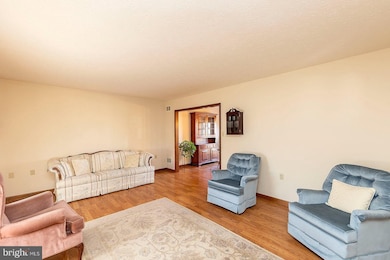 238 Glenridge Dr, Winchester, VA 22602 - photo 3