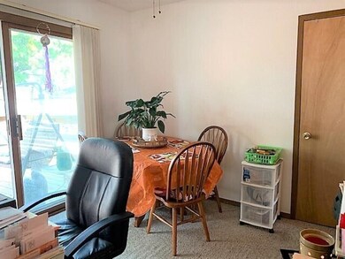 908 E 22nd Ct, Des Moines, IA 50317 - photo 6