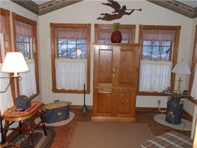 1239 Bowen Dr W, North Tonawanda, NY 14120 - photo 7