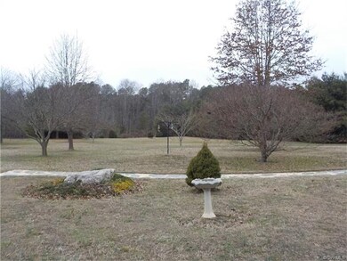 6530 Bridgeforth Ln, Amelia Court House, VA 23002 - photo 4