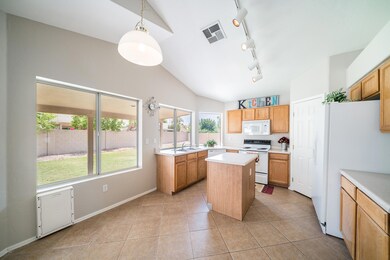 09Kitchen