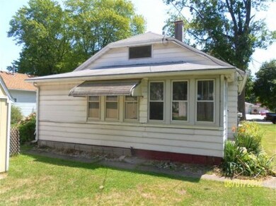 210 Roosevelt St, La Porte, IN 46350 - photo 3