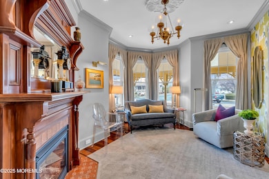 hidden-057_dsc03532_896