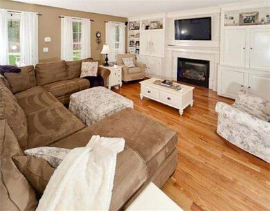 32 Bow St, Carver, MA 02330 - photo 6