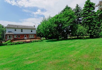 135 Shaker Rd, Albany, NY 12211 - photo 2