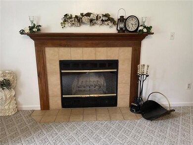 915 E Fleetwood Dr, Greensburg, IN 47240 - photo 7