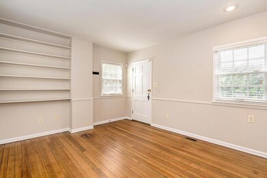 647 S 3rd St unit B, Columbus, OH 43206 - photo 3