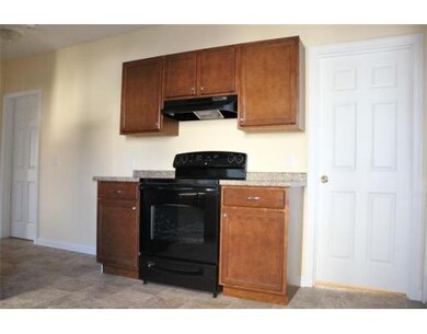 22 Sprague St unit 26, West Springfield, MA 01089 - photo 4