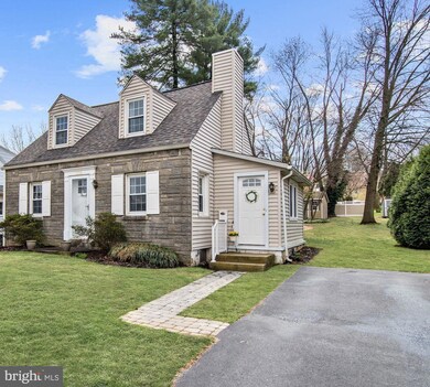 1506 Stirling St, Coatesville, PA 19320 - photo 2