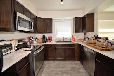 139 Woodland Ave, Cocoa Beach, FL 32931 - photo 4