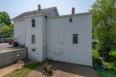 35 Spring St, Franklin, NH 03235 - photo 3