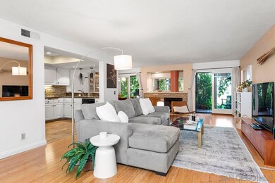 4011 Layang Cir unit C, Carlsbad, CA 92008 - photo 3