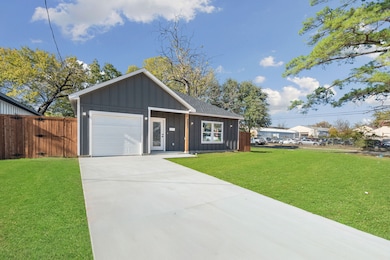 3937 Hancock St, Dallas, TX 75210 - photo 2