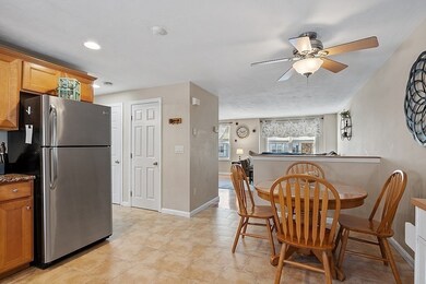 44 Joseph Ave unit 9, Dracut, MA 01826 - photo 4