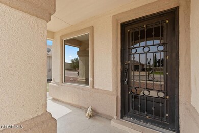 14312 Desert Cactus Dr, Horizon City, TX 79928 - photo 4