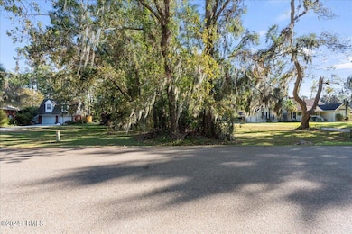 04-11 Seabrook Point Dr 002
