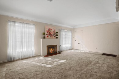 27 Half Moon Dr, El Paso, TX 79915 - photo 5