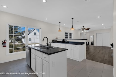 374.5 W Park Ave, Oakhurst, NJ 07755 - photo 7