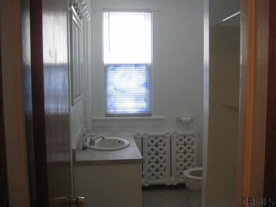 9 Hampton St, Albany, NY 12209 - photo 5
