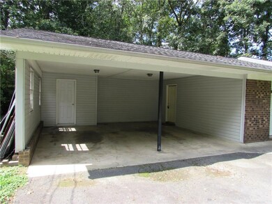 426 E Central Ave, Asheboro, NC 27203 - photo 3