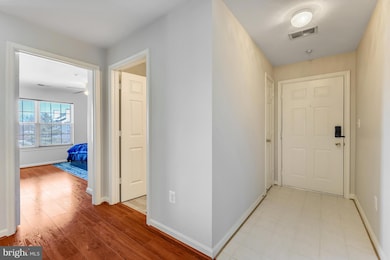 521 Constellation Square SE unit J, Leesburg, VA 20175 - photo 7